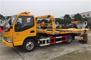 莒南哪里有拖车服务